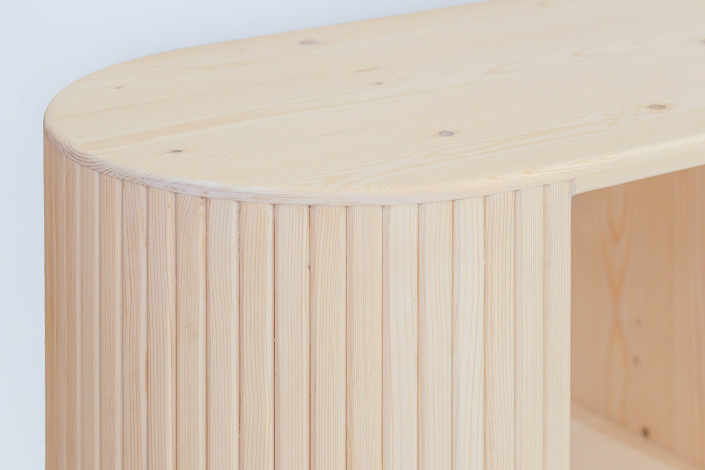 The Hepburn tv unit